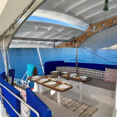 Botel Yat,tekne Tatili